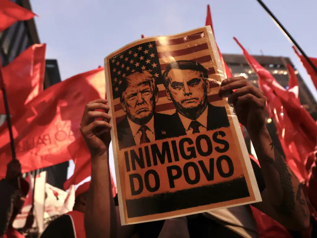 Sem chances para os inimigos do povo. Foto: Paulo Pinto/Agência Brasil.