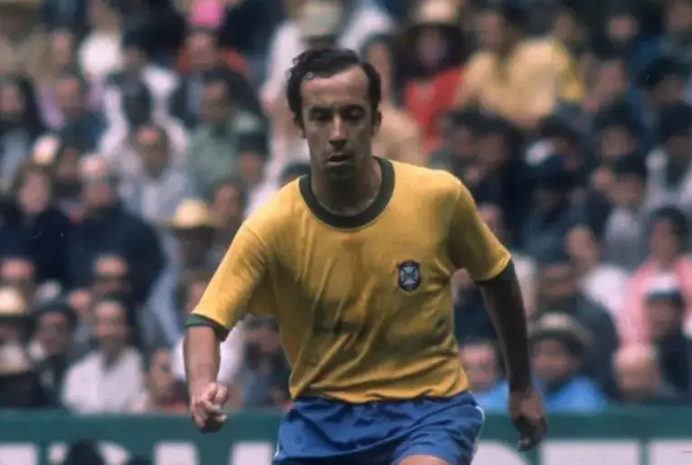 Tostão em atuação pela seleção brasileira na Copa de 1970, México, onde o Brasil se tornou Tricampeão Mundial. Foto/reprodução.