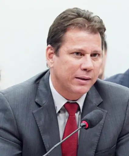Eduardo Ferreira, assessor jurídico CNTE. Foto/reprodução.